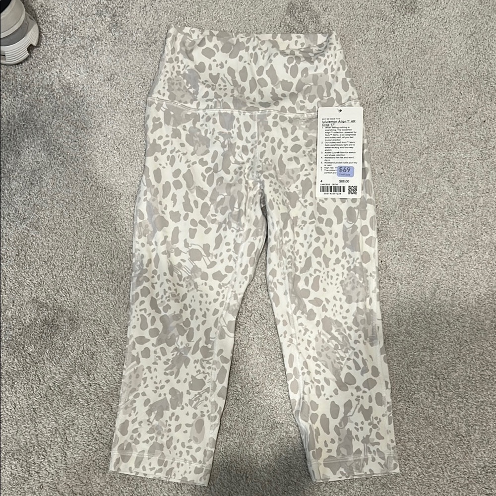 Lululemon align Leopard Print Cropped Leggings